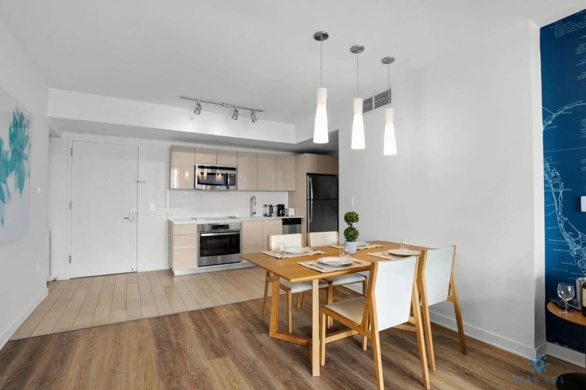 הלנדל ביץ' Infinite View With Balcony,Pool Plus Near Beach מראה חיצוני תמונה