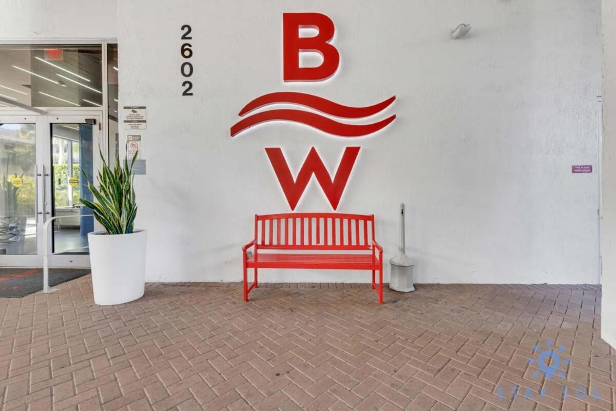 הלנדל ביץ' Infinite View With Balcony,Pool Plus Near Beach מראה חיצוני תמונה